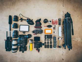 4 Effective Ways To Back Up Your Photos While Traveling