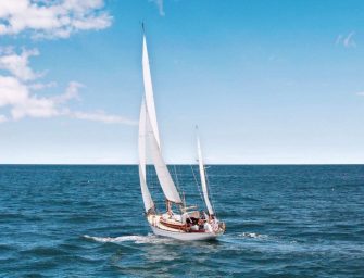 Boat Life Reality: 9 Things Nobody Tells You About Living on a Sailboat