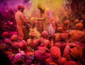 Experiencing World Festivals the Right Way: Cultural Etiquette Tips